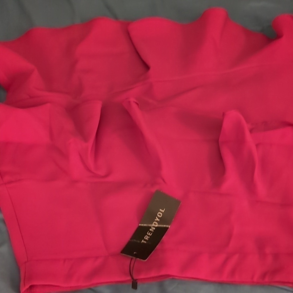 Trendyol Pink Ruffle skirt Size 8 NWTG - Picture 8 of 13